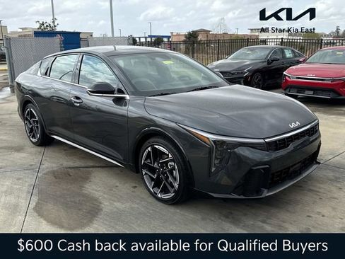New 2026 Kia K4 GT-Line image 1