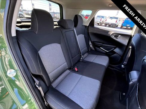 Used 2022 Kia Soul EX image 24