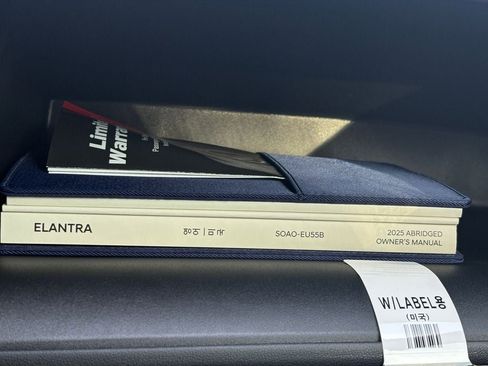 New 2025 Hyundai Elantra Sport image 8