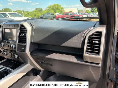 Used 2018 Ford F150 Lariat w/ Equipment Group 502A Luxury AWD/4WD image 23