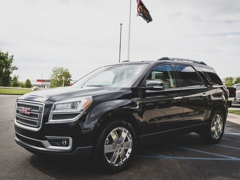 Used 2017 GMC Acadia Limited SLT AWD/4WD image 2