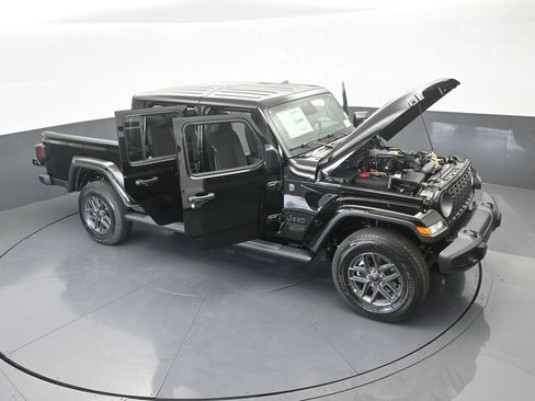 New 2026 Jeep Gladiator Sport image 62