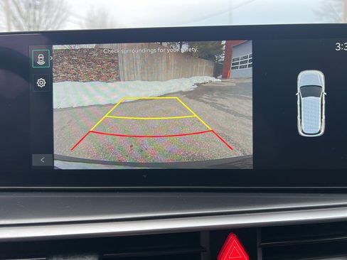 Certified 2024 Kia Sorento S image 21