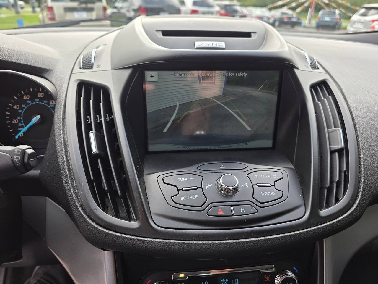 Used 2016 Ford Escape SE w/ SE Leather Comfort Package FWD image 24