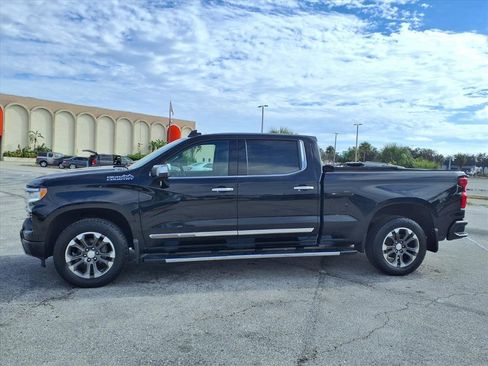 Used 2022 Chevrolet Silverado 1500 High Country w/ Max Trailering Package image 4
