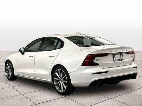 Used 2020 Volvo S60 T6 Momentum AWD/4WD image 10