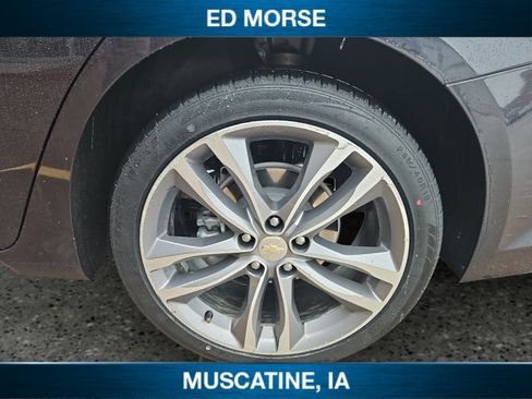 Used 2023 Chevrolet Malibu LT FWD image 10