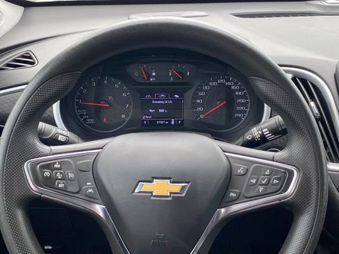 Certified 2023 Chevrolet Malibu LT FWD image 8