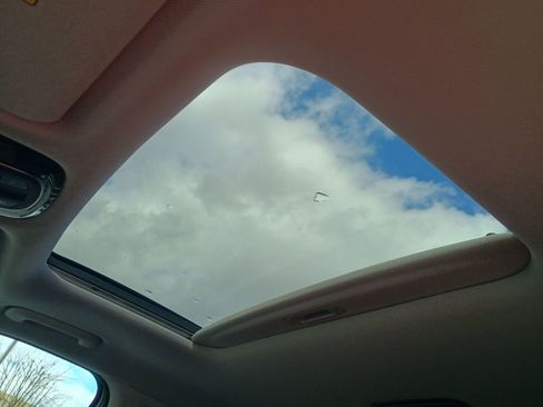 Used 2024 Hyundai Palisade SEL w/ Premium Package image 16