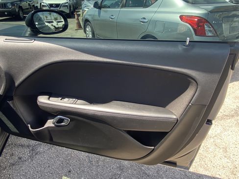 Used 2019 Dodge Challenger SXT w/ Blacktop Package RWD image 18