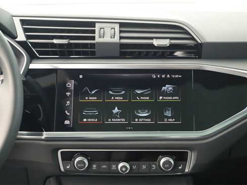 New 2025 Audi Q3 2.0T Premium image 19