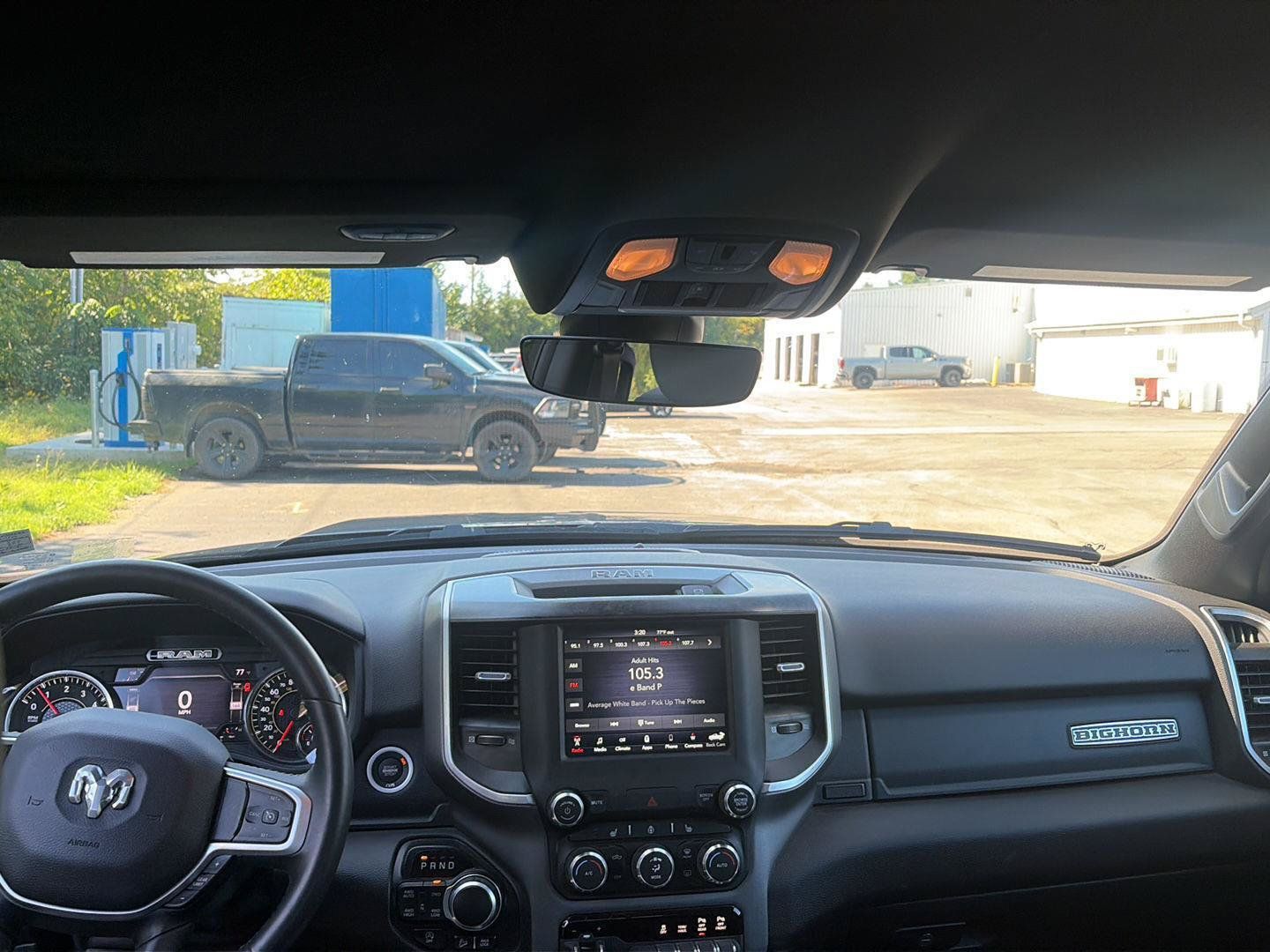 Used 2021 RAM 1500 Big Horn AWD/4WD image 3