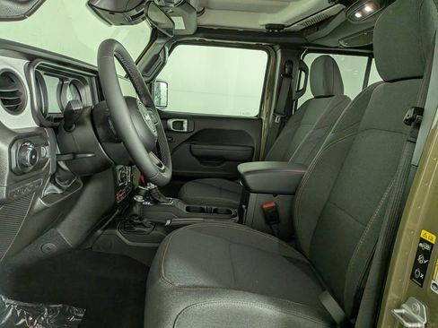 New 2026 Jeep Wrangler Unlimited Sport AWD/4WD image 15