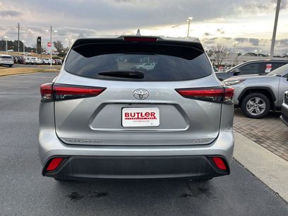 Certified 2023 Toyota Highlander XLE