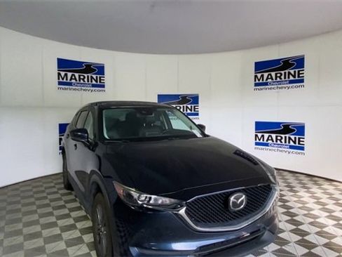 Used 2020 MAZDA CX-5 Touring image 4