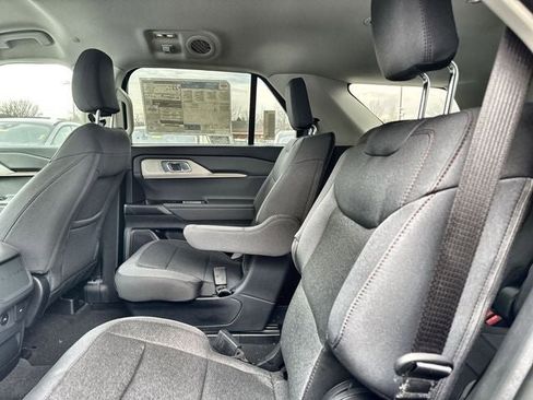 New 2026 Ford Explorer Active AWD/4WD image 22
