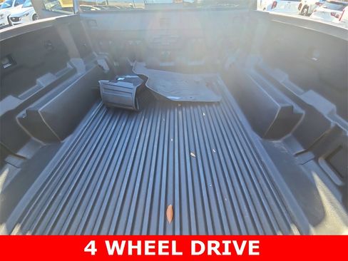 Used 2023 Chevrolet Colorado LT w/ LT Convenience Package II image 13