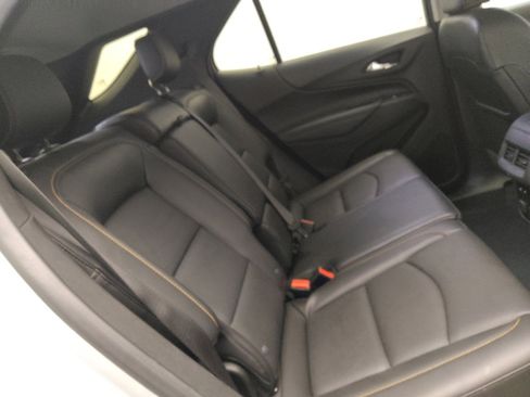 Used 2018 Chevrolet Equinox Premier AWD/4WD image 19