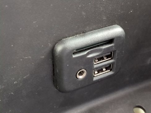 Used 2017 Chevrolet Silverado 2500 W/T image 26