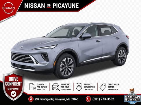 Used 2024 Buick Envision Preferred AWD/4WD image 1