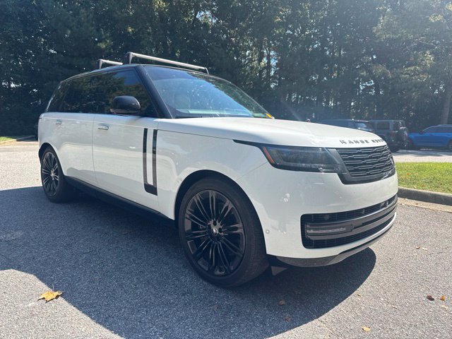 Certified 2025 Land Rover Range Rover Long Wheelbase SE AWD/4WD image 8