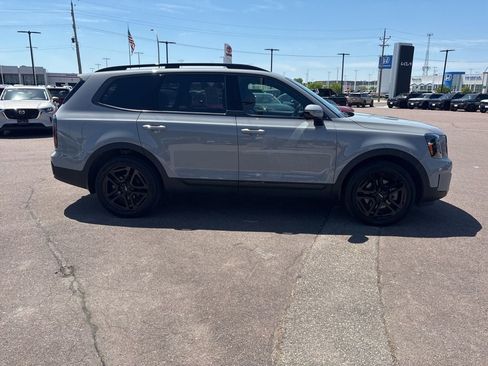 Used 2024 Kia Telluride SX Prestige X-Line AWD/4WD image 4