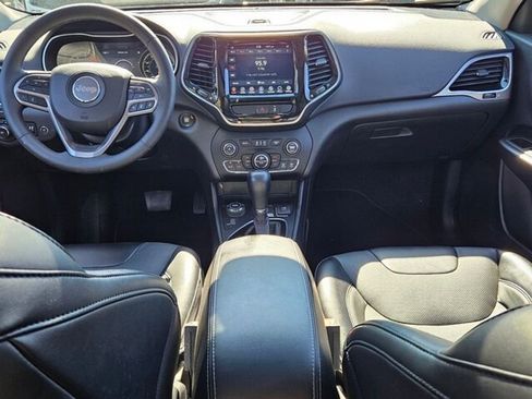 Used 2022 Jeep Cherokee Limited image 11