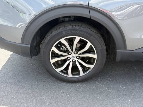 Certified 2025 Ford Explorer ST-Line AWD/4WD image 41