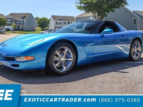Used 1998 Chevrolet Corvette Coupe w/ Roof Pkg RWD image 1