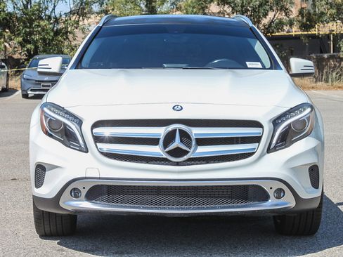 Used 2015 Mercedes-Benz GLA 250 image 2