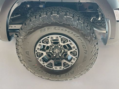 Used 2026 Ford F150 Raptor w/ Equipment Group 803A Raptor R AWD/4WD image 32
