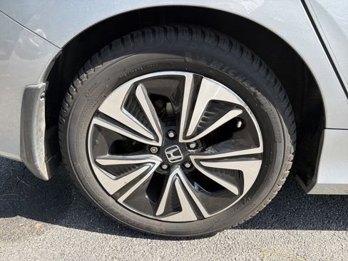 Used 2017 Honda Civic EX-T image 9