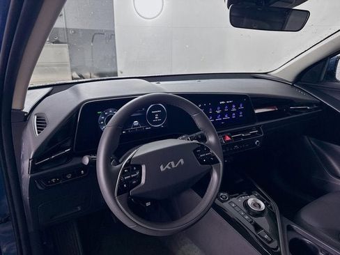 New 2025 Kia Niro Wind w/ Wind Preserve Package image 12
