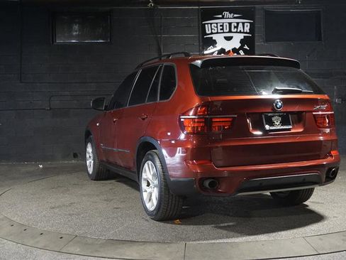 Used 2011 BMW X5 xDrive35i image 3