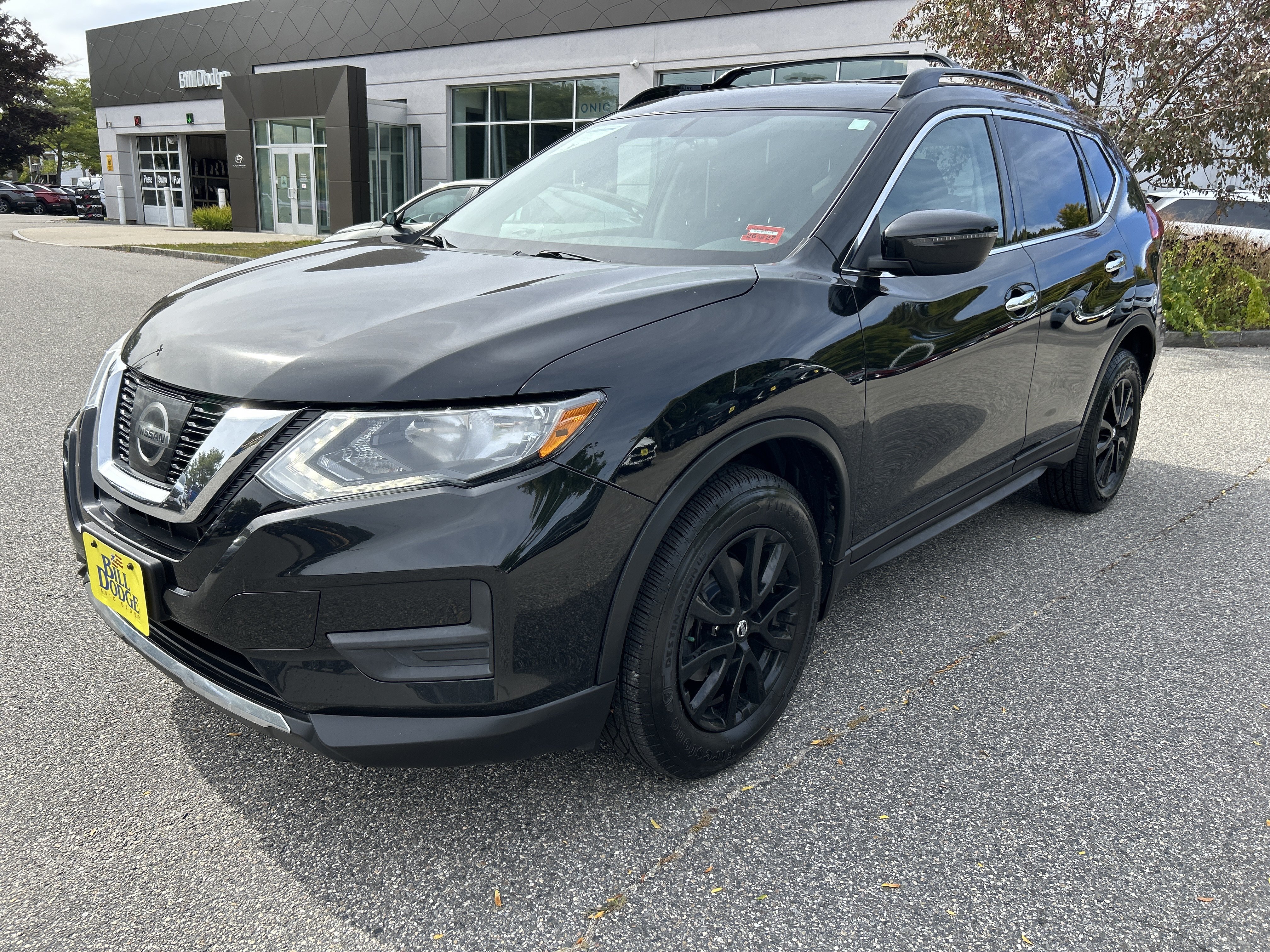 Used 2017 Nissan Rogue SV w/ Midnight Edition AWD/4WD image 1