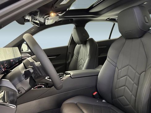 New 2026 BMW 530i w/ M Sport Package image 21