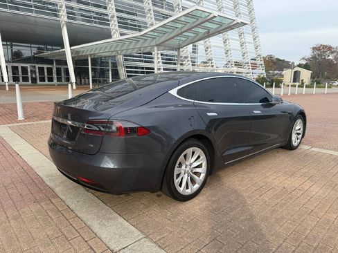 Used 2016 Tesla Model S 75 RWD image 9