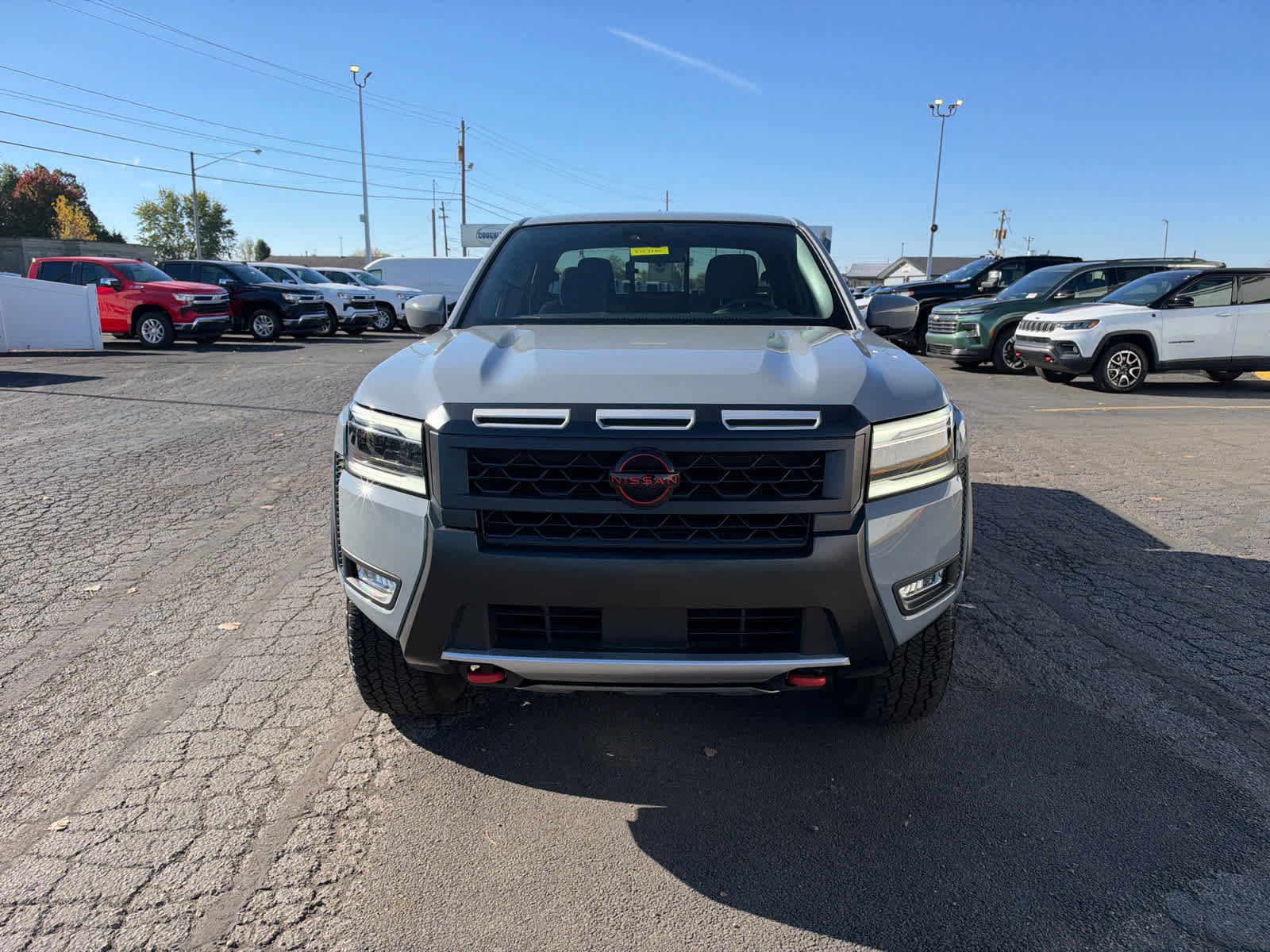Used 2025 Nissan Frontier PRO-4X w/ Interior Protection Package AWD/4WD image 8