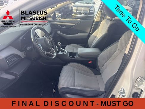 Used 2021 Subaru Outback Premium AWD/4WD image 11