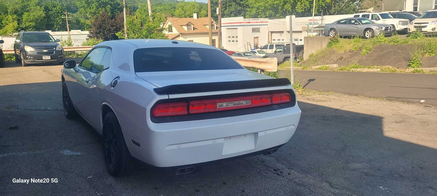 Used 2014 Dodge Challenger SXT Plus RWD image 8