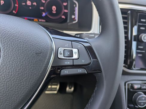 Used 2019 Volkswagen Atlas SEL R-Line AWD/4WD image 26