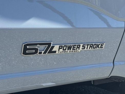 New 2025 Ford F250 Lariat w/ FX4 Off-Road Package image 26