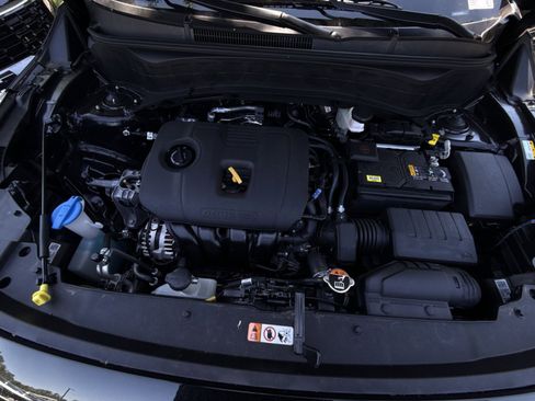 New 2026 Kia Seltos LX FWD image 44