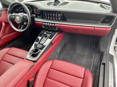 Used 2024 Porsche 911 Carrera 4 image 16