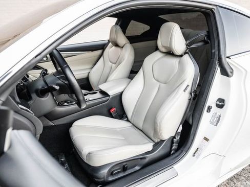 Used 2017 INFINITI Q60 3.0t w/ Cargo Package image 4