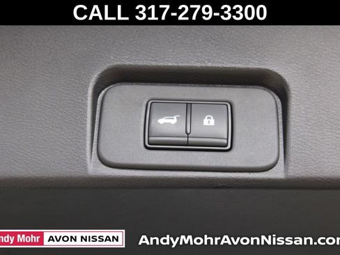 Used 2024 Nissan Rogue SV AWD/4WD image 12