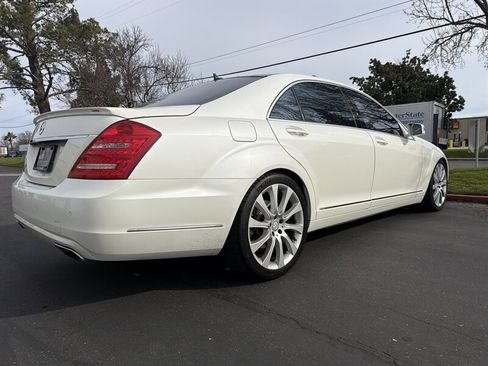 Used 2013 Mercedes-Benz S 550 image 14