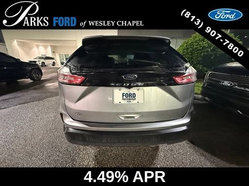 Used 2021 Ford Edge SE FWD image 7