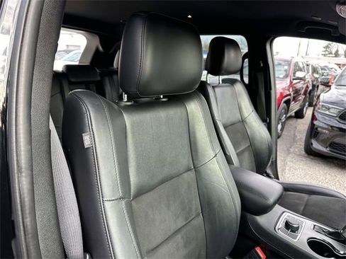 Certified 2022 Jeep Grand Cherokee Laredo X image 24