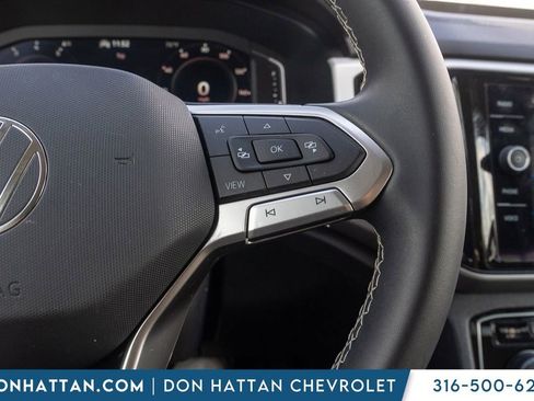 Used 2022 Volkswagen Atlas SE FWD image 13